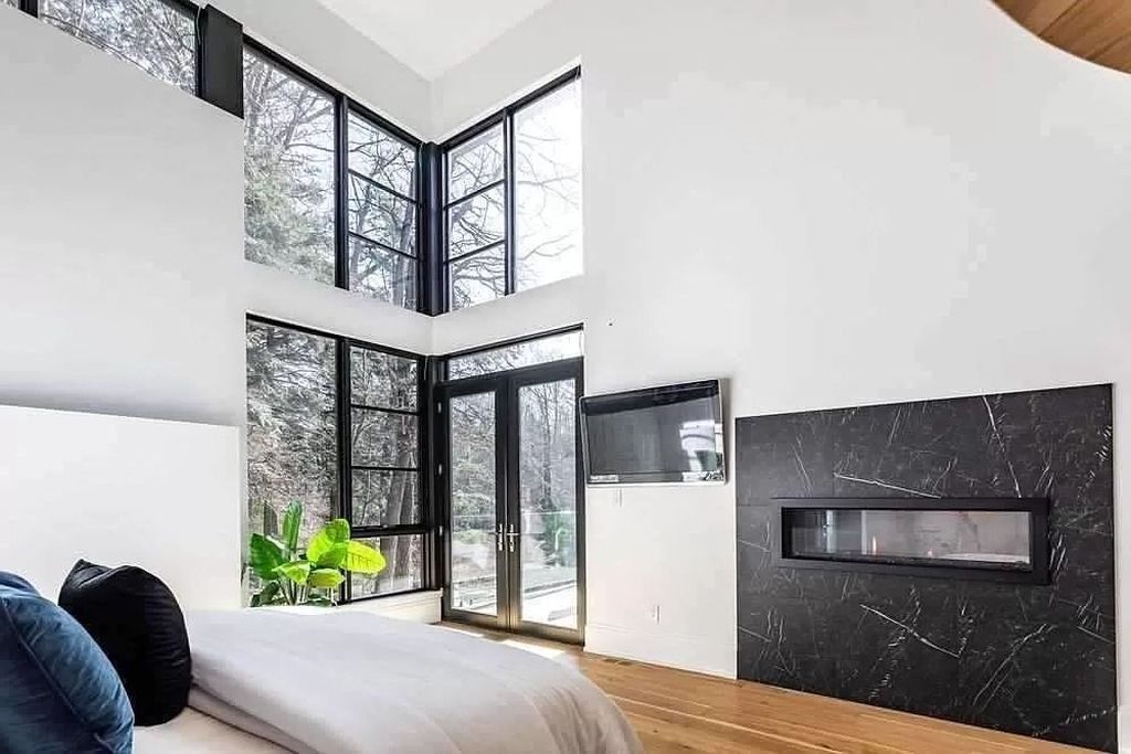 The Home in Mississauga is a luxurious home where you can relax & reconnect with nature, now available for sale. This home located at 1060 Indian Rd, Mississauga, ON L5H 1R7, Canada