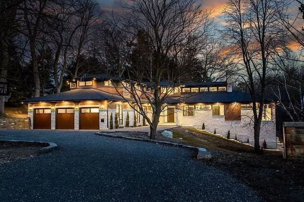 The Home in Mississauga is a luxurious home where you can relax & reconnect with nature, now available for sale. This home located at 1060 Indian Rd, Mississauga, ON L5H 1R7, Canada