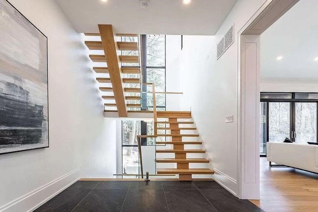 The Home in Mississauga is a luxurious home where you can relax & reconnect with nature, now available for sale. This home located at 1060 Indian Rd, Mississauga, ON L5H 1R7, Canada