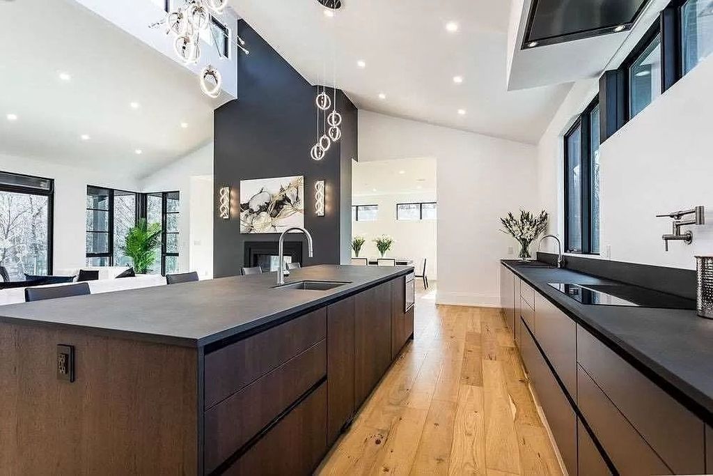 The Home in Mississauga is a luxurious home where you can relax & reconnect with nature, now available for sale. This home located at 1060 Indian Rd, Mississauga, ON L5H 1R7, Canada