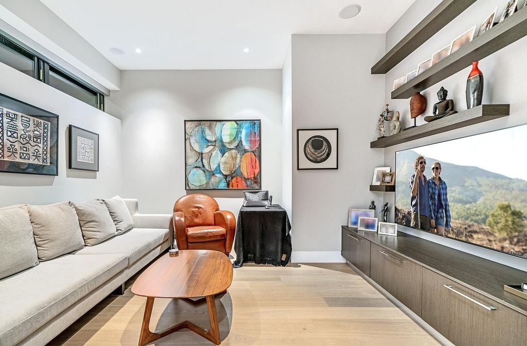 The Estate in West Vancouver offers minimalistic elegance in every detail, now available for sale. This home located at 6255 Saint Georges Cres, West Vancouver, BC V7W 1Z3, Canada