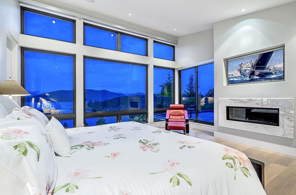 The Estate in West Vancouver offers minimalistic elegance in every detail, now available for sale. This home located at 6255 Saint Georges Cres, West Vancouver, BC V7W 1Z3, Canada