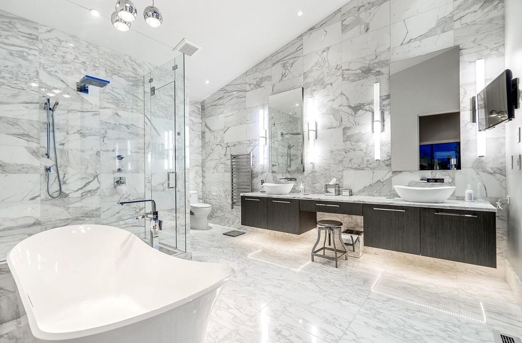 The Estate in West Vancouver offers minimalistic elegance in every detail, now available for sale. This home located at 6255 Saint Georges Cres, West Vancouver, BC V7W 1Z3, Canada