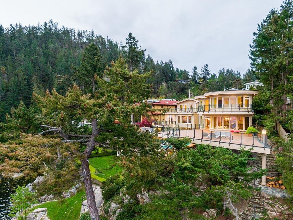 The Estate in West Vancouver is a luxurious home with stunning ocean views, now available for sale. This home located at 6935 Isleview Rd, West Vancouver, BC V7W 2L1, Canada