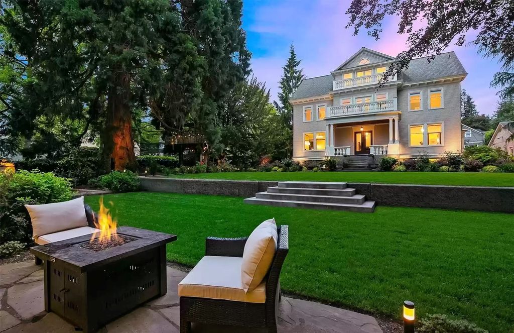 The Estate in Washington is a luxurious home surrounded by lush greenery and majestic trees now available for sale. This home located at 3816 E Garfield Street, Seattle, Washington; offering 06 bedrooms and 05 bathrooms with 5,328 square feet of living spaces.