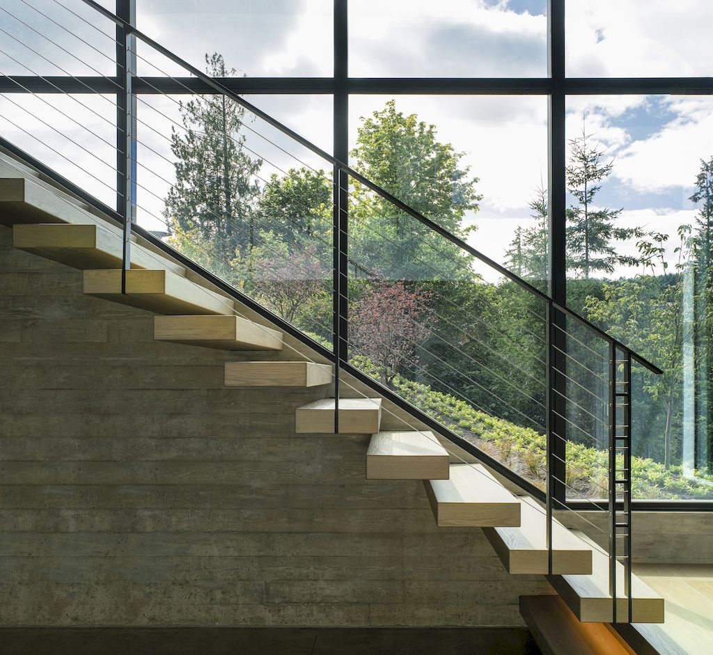 Five Peaks Lookout, a Warm Modern Home by Scott Edwards Architecture