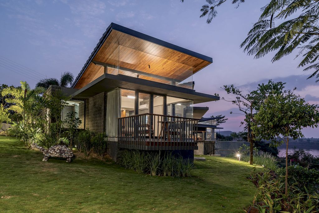 Lakeshore House, Brand-new Vacation Home in India by Atelier Landschaft