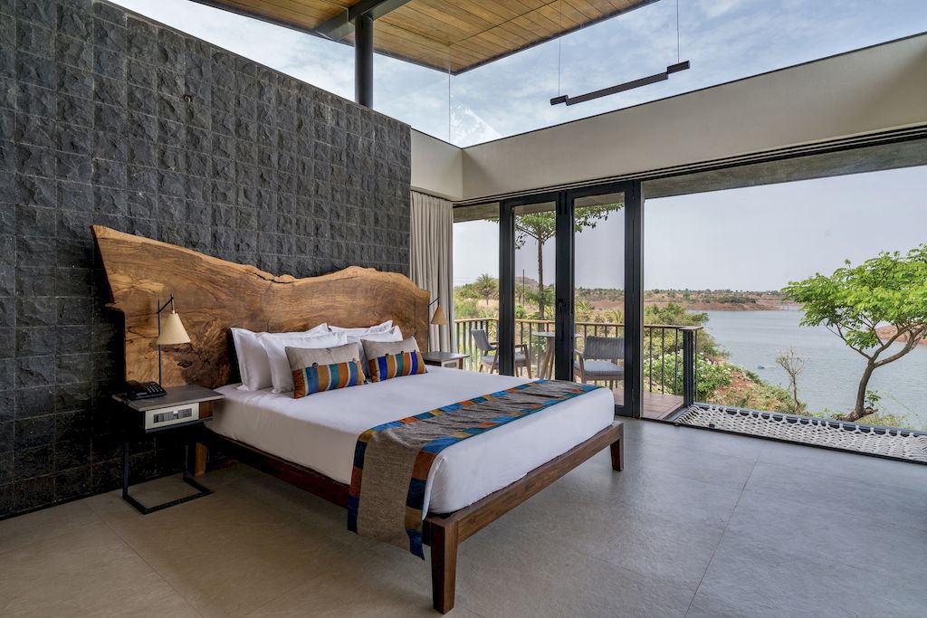 Lakeshore House Brand new Vacation Home in India by Atelier Landschaft 16