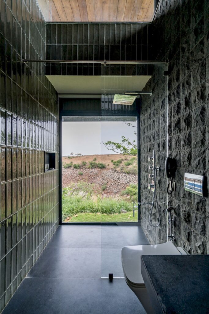 Lakeshore House Brand new Vacation Home in India by Atelier Landschaft 20