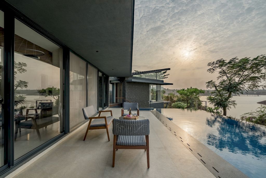 Lakeshore House, Brand-new Vacation Home in India by Atelier Landschaft