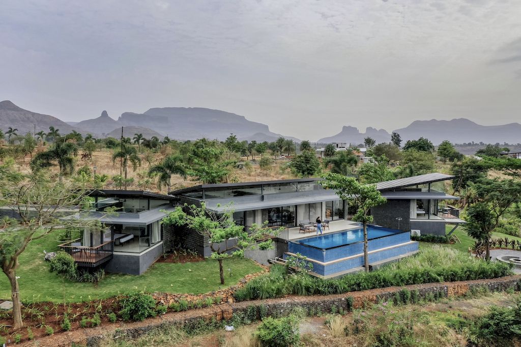 Lakeshore House, Brand-new Vacation Home in India by Atelier Landschaft