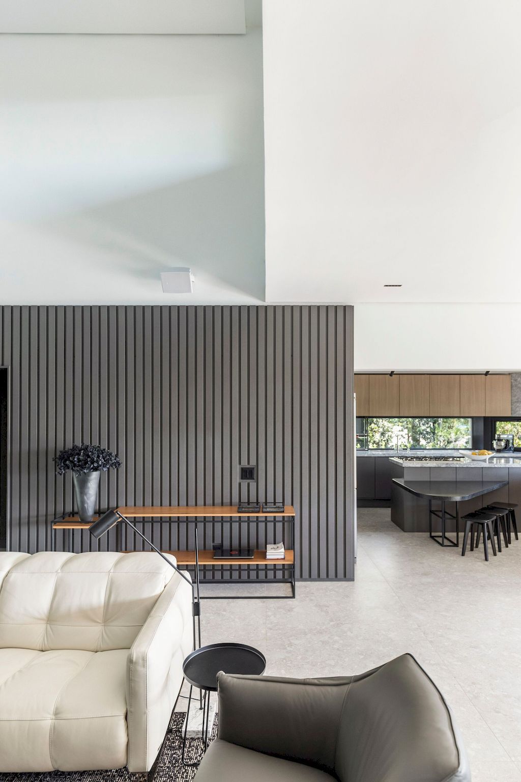 Nesello House Nice Renovation with Contemporary Design by Galeria 733 14