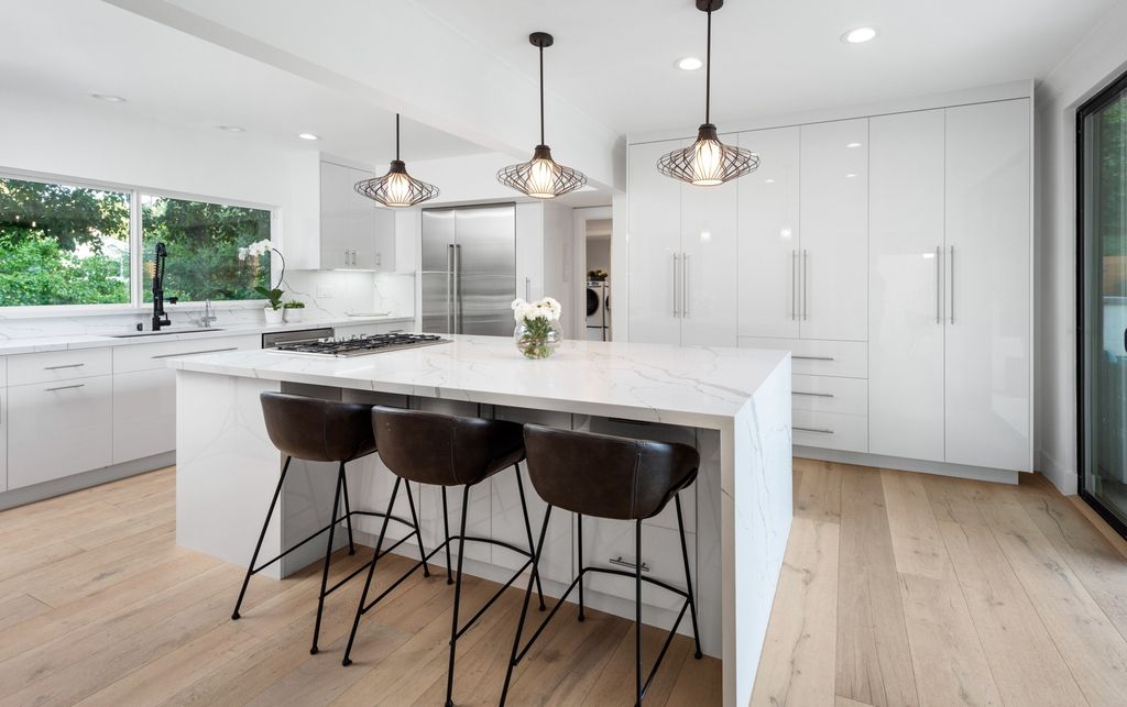 The Home in Los Angeles is a one-of-a-kind transitional estate on a beautiful tree lined street in the prestigious neighborhood of Little Holmby now available for sale. This home located at 10401 Wyton Dr, Los Angeles, California