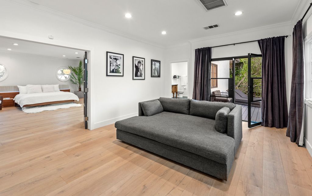 The Home in Los Angeles is a one-of-a-kind transitional estate on a beautiful tree lined street in the prestigious neighborhood of Little Holmby now available for sale. This home located at 10401 Wyton Dr, Los Angeles, California