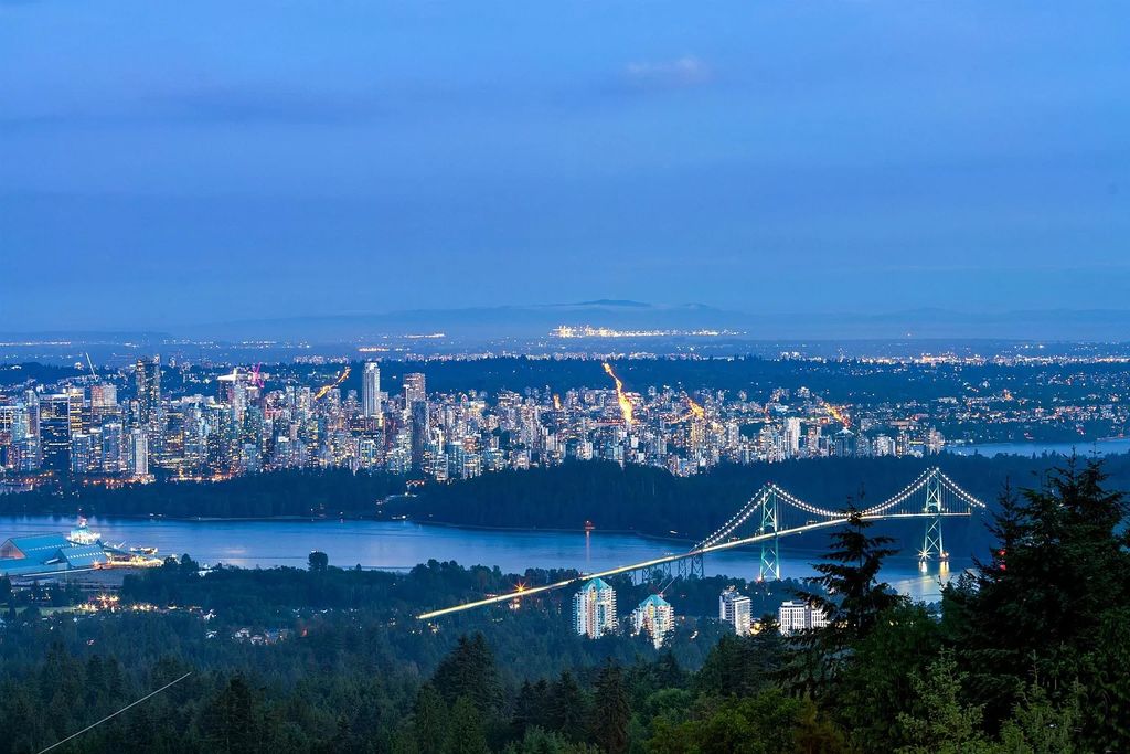 The Residence in West Vancouver offer living spaces that are equally dynamic & cozy, now available for sale. This home located at 550 Craigmohr Dr, West Vancouver, BC V7S 1W9, Canada