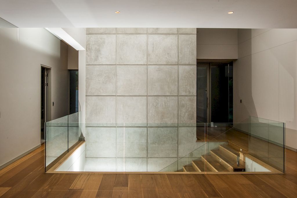 Pambathi Lane House in KwaZulu Natal by Metropole Architects 17
