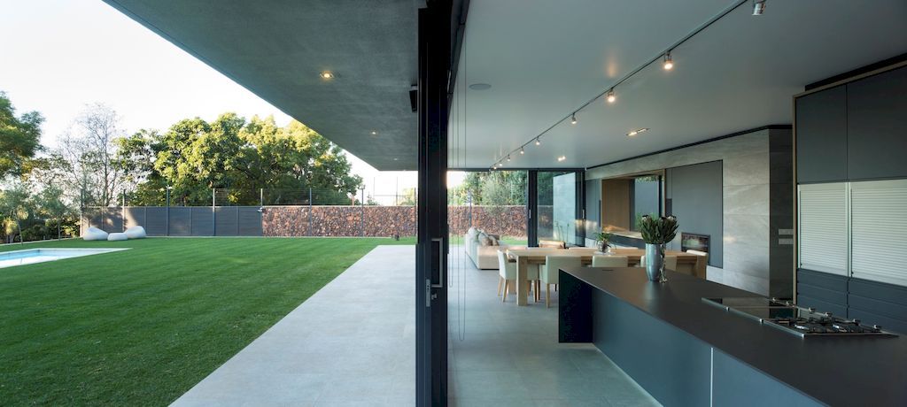 The Terrace house, Connect to landscape by W Design Architecture Studio