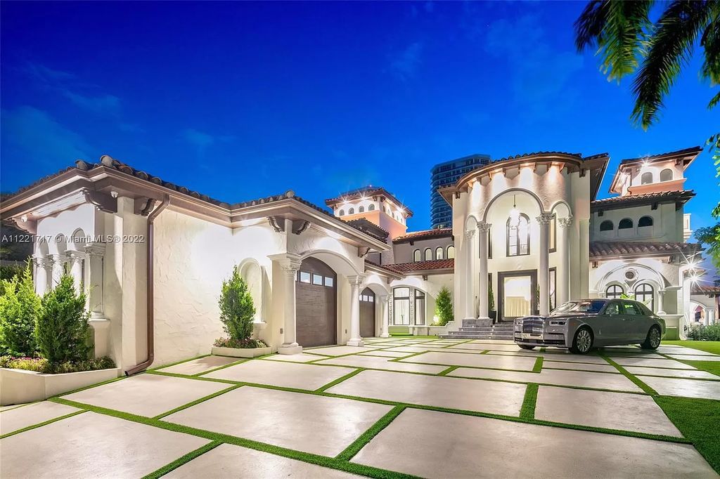 The Home in Golden Beach is an ultra-lavish waterfront palatial estate is set behind private gates at the end of a cul de sac now available for sale. This home located at 498 North Pkwy, Golden Beach, Florida