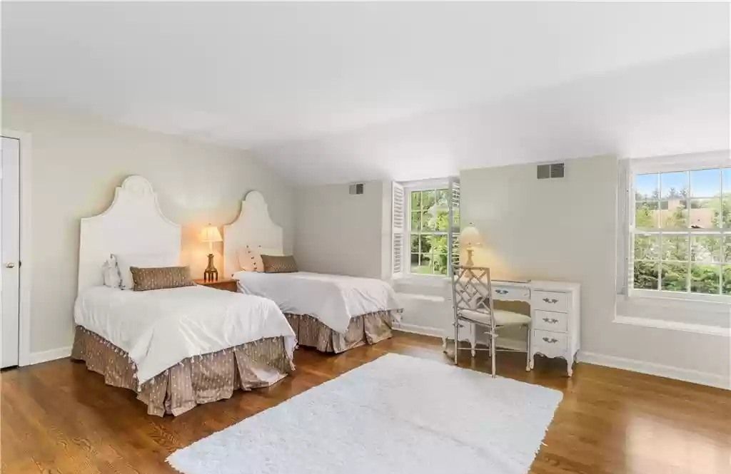 The Home in Connecticut is a luxurious home sited on lush grounds with privacy of a private cul-de-sac now available for sale. This home located at 7 Deer Ln, Greenwich, Connecticut; offering 05 bedrooms and 06 bathrooms with 5,019 square feet of living spaces.