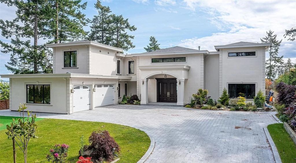The Estate in Saanich offers the amazing view of the ocean and mountain ranges, now available for sale. This home located at 4823 Major Rd, Saanich, BC V8Y 2L8, Canada