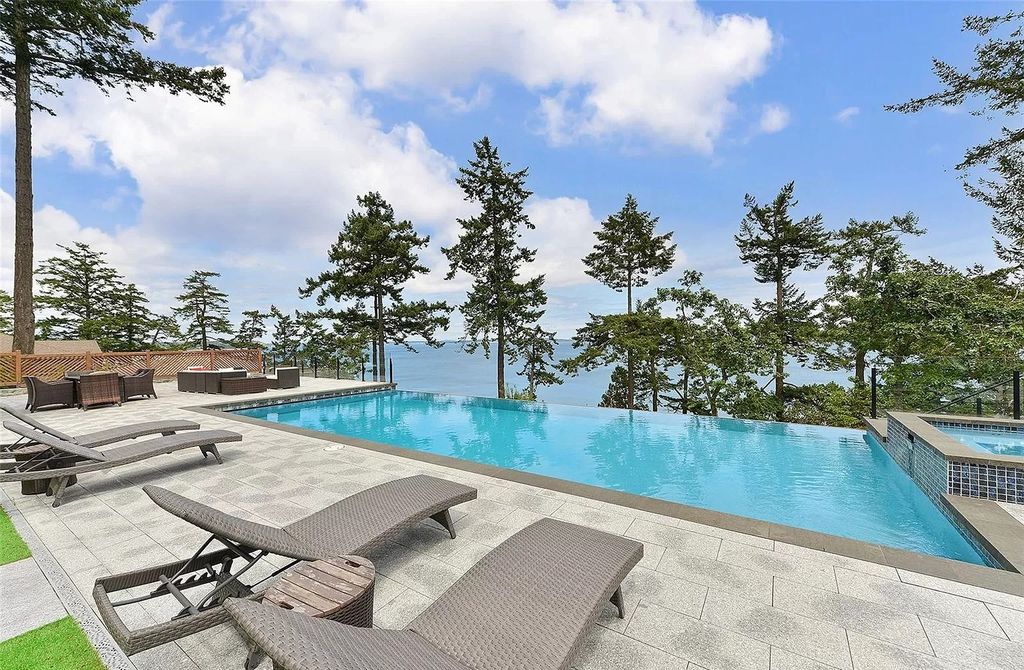 The Estate in Saanich offers the amazing view of the ocean and mountain ranges, now available for sale. This home located at 4823 Major Rd, Saanich, BC V8Y 2L8, Canada