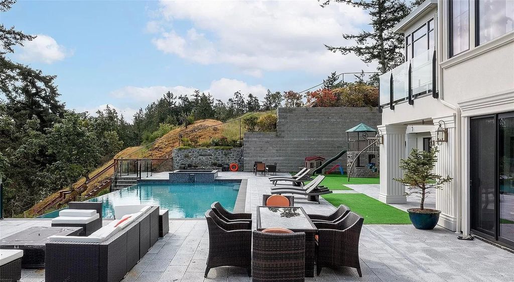 The Estate in Saanich offers the amazing view of the ocean and mountain ranges, now available for sale. This home located at 4823 Major Rd, Saanich, BC V8Y 2L8, Canada