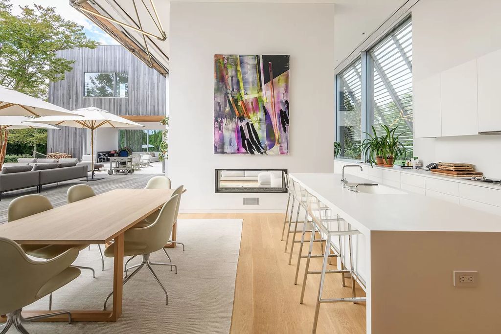 The Home in Sag Harbor, the best modern beach house thoughtfully designed by master architect Steven Harris and constructed by the highest standards is now available for sale. This home located at 206 Town Line Rd, Sag Harbor, New York
