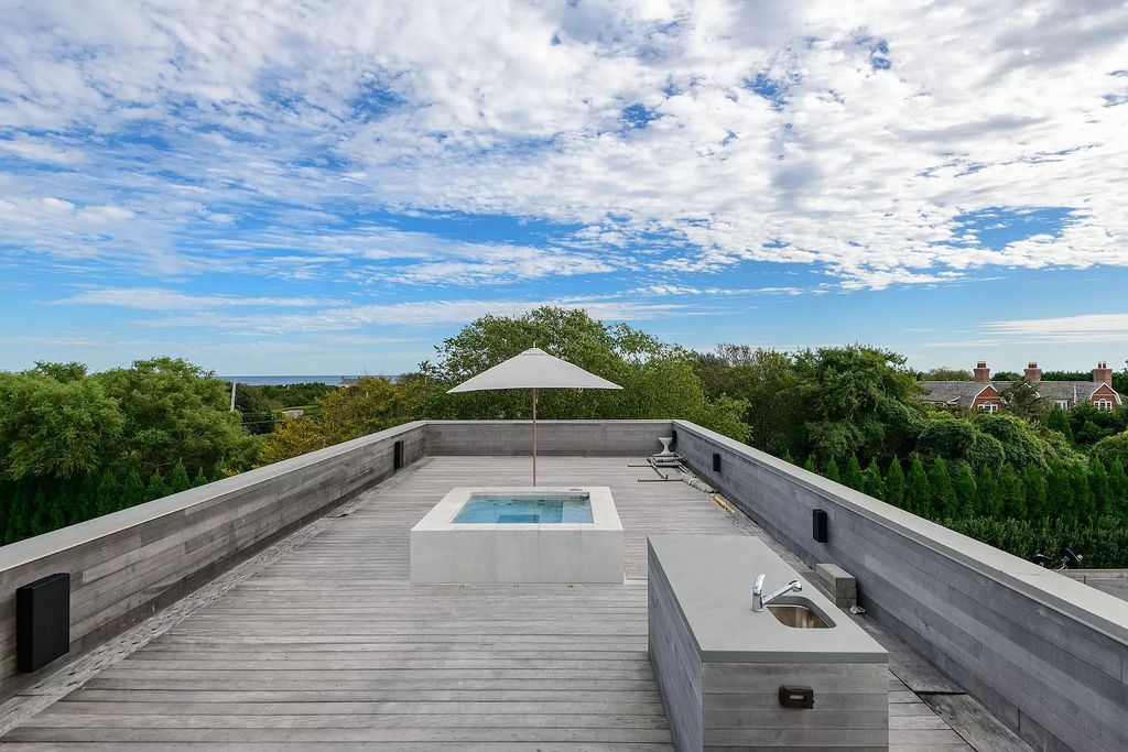 The Home in Sag Harbor, the best modern beach house thoughtfully designed by master architect Steven Harris and constructed by the highest standards is now available for sale. This home located at 206 Town Line Rd, Sag Harbor, New York