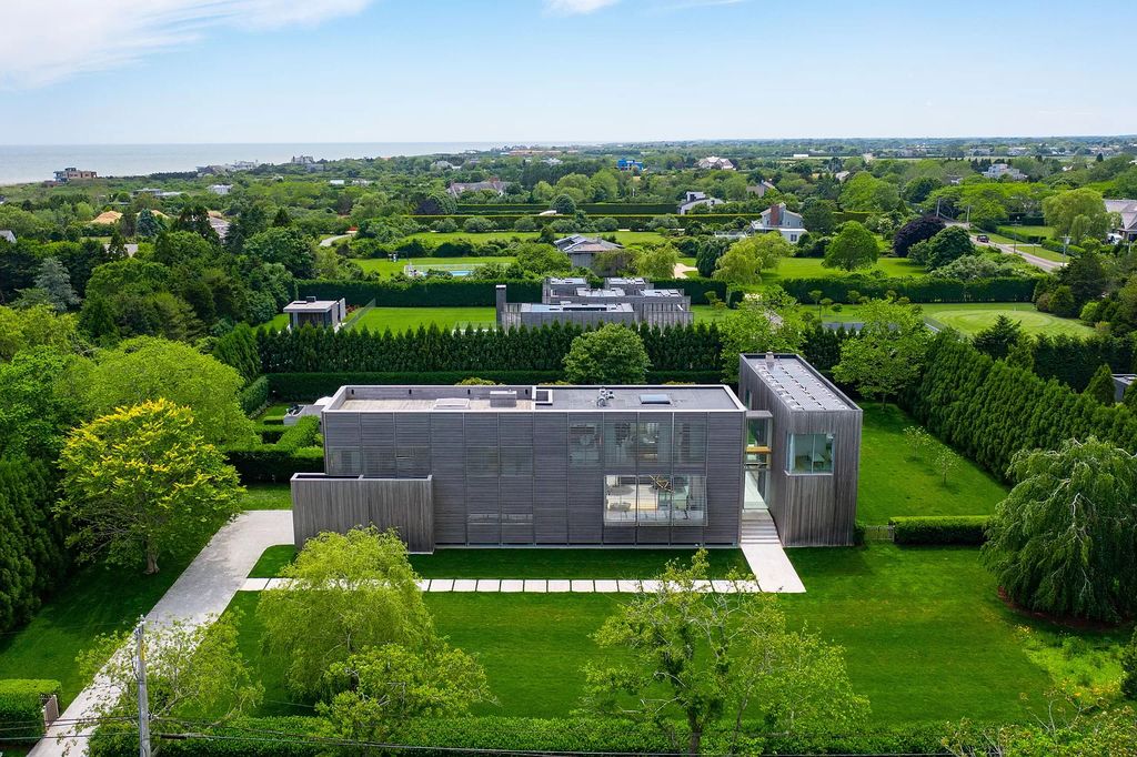 The Home in Sag Harbor, the best modern beach house thoughtfully designed by master architect Steven Harris and constructed by the highest standards is now available for sale. This home located at 206 Town Line Rd, Sag Harbor, New York