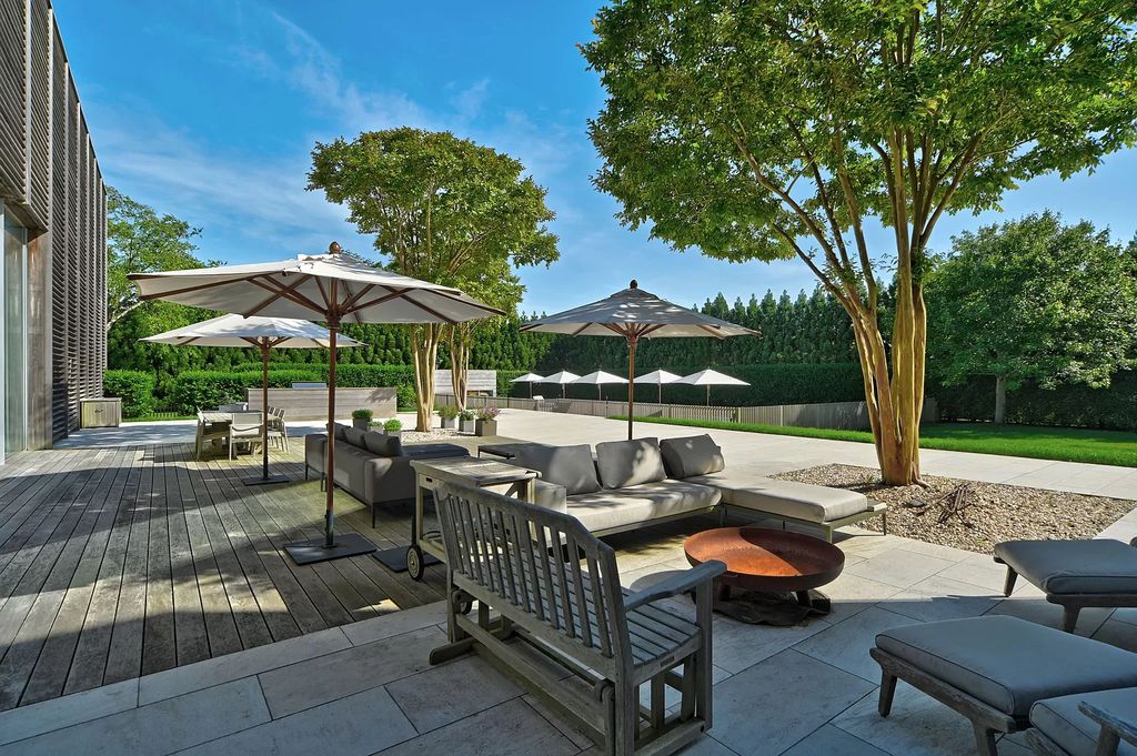 The Home in Sag Harbor, the best modern beach house thoughtfully designed by master architect Steven Harris and constructed by the highest standards is now available for sale. This home located at 206 Town Line Rd, Sag Harbor, New York