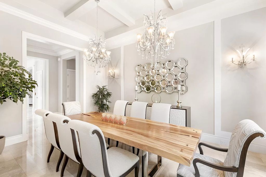 The Home in Boca Raton, a beautifully elegant estate in the prestigious Grand Lake Estates section of The Oaks combining sophistication and functional elegance is now available for sale. This home located at 17518 Grand Este Way, Boca Raton, Florida