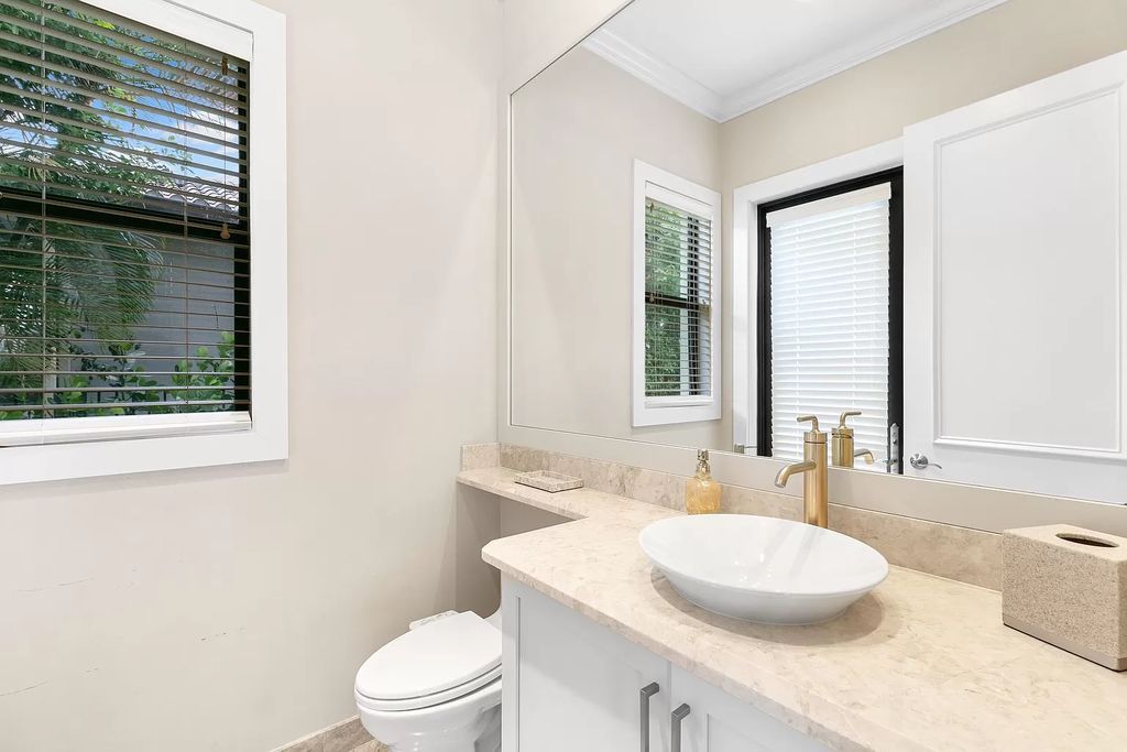 The Home in Boca Raton, a beautifully elegant estate in the prestigious Grand Lake Estates section of The Oaks combining sophistication and functional elegance is now available for sale. This home located at 17518 Grand Este Way, Boca Raton, Florida
