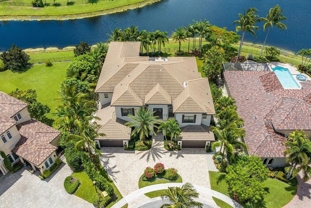 The Home in Boca Raton, a beautifully elegant estate in the prestigious Grand Lake Estates section of The Oaks combining sophistication and functional elegance is now available for sale. This home located at 17518 Grand Este Way, Boca Raton, Florida