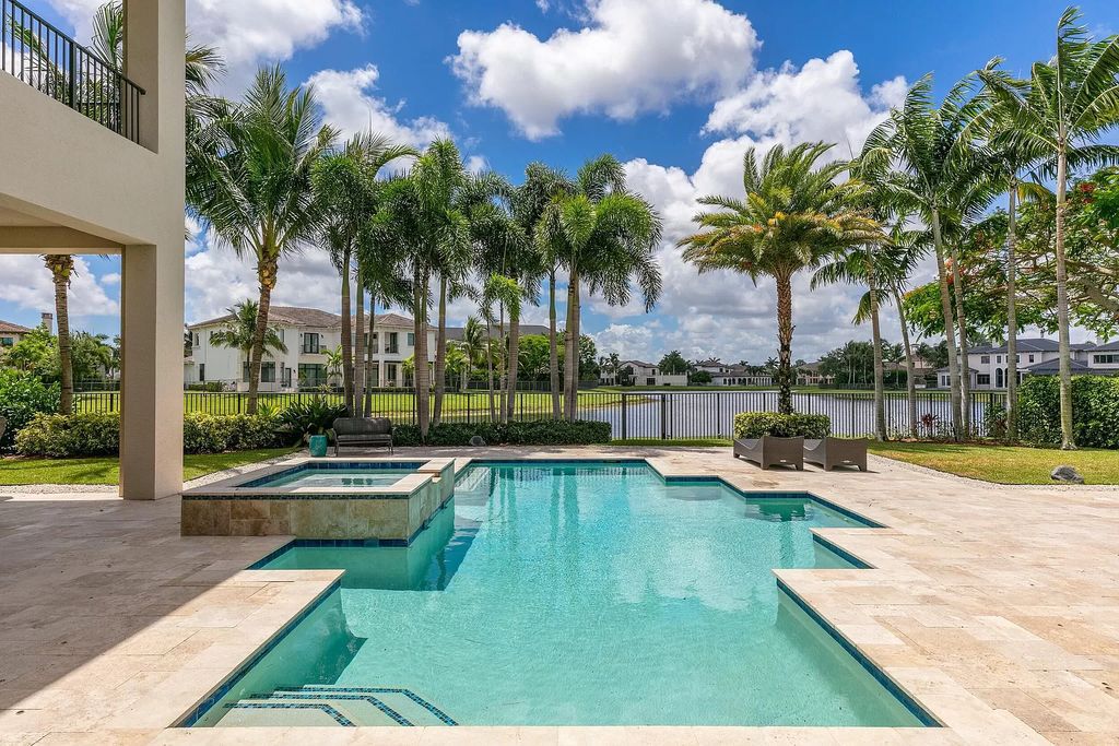 The Home in Boca Raton, a beautifully elegant estate in the prestigious Grand Lake Estates section of The Oaks combining sophistication and functional elegance is now available for sale. This home located at 17518 Grand Este Way, Boca Raton, Florida