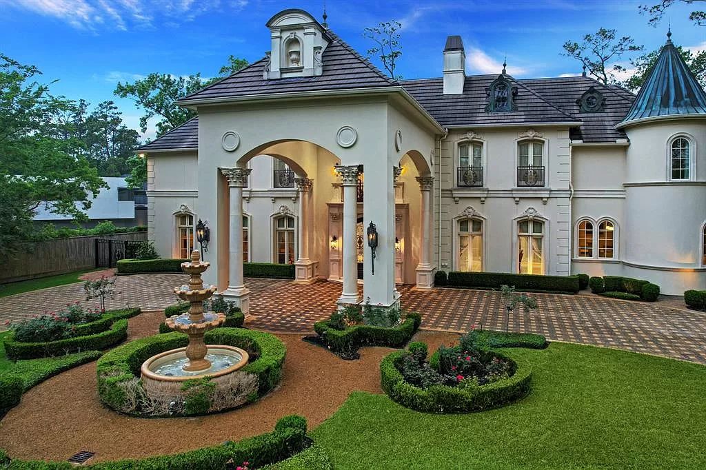 The Masterpiece in Houston, a memorial estate showcases cohesive French design elements blending rustic textures and bold materials. This home located at 705 Kuhlman Rd, Houston, Texas.