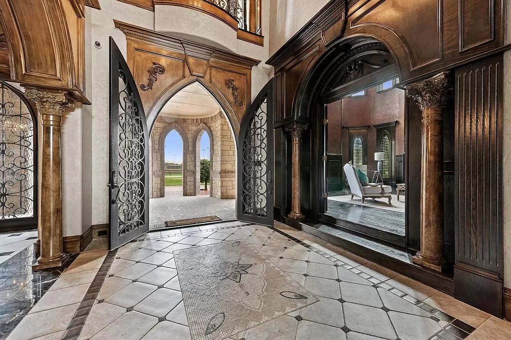 The Estate in Southlake, a castle-like residence blends old world appeal with a modern layout featuring breathtaking ceiling treatments and hand-carved moldings is now available for sale. This home located at 3716 N White Chapel Blvd, Southlake, Texas