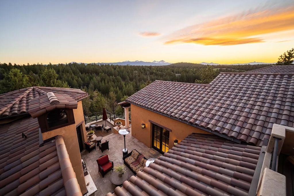 The Estate in Bend offers gourmet kitchen, primary wing, home gym and an expansive outdoor space, now available for sale. This home located at 1746 Wild Rye Cir, Bend, Oregon
