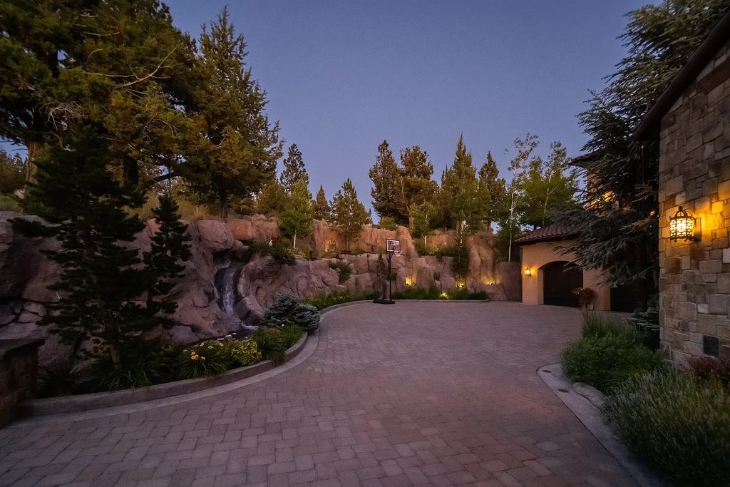 The Estate in Bend offers gourmet kitchen, primary wing, home gym and an expansive outdoor space, now available for sale. This home located at 1746 Wild Rye Cir, Bend, Oregon