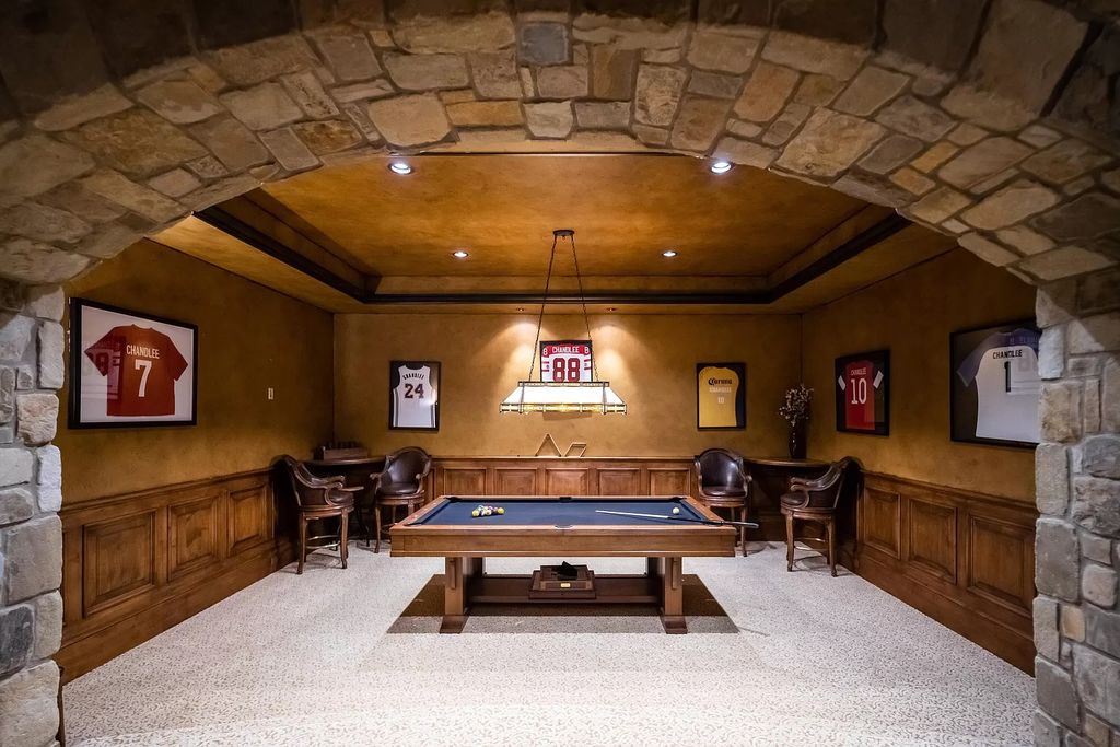 The Estate in Bend offers gourmet kitchen, primary wing, home gym and an expansive outdoor space, now available for sale. This home located at 1746 Wild Rye Cir, Bend, Oregon