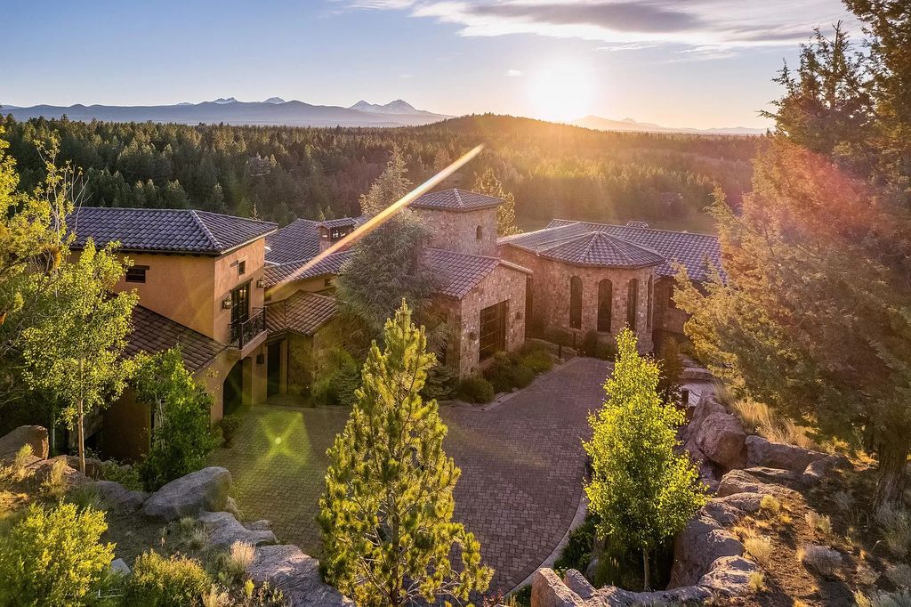The Estate in Bend offers gourmet kitchen, primary wing, home gym and an expansive outdoor space, now available for sale. This home located at 1746 Wild Rye Cir, Bend, Oregon