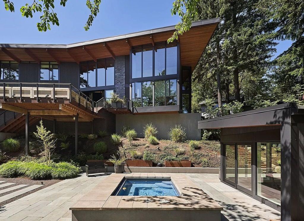 The Home in Portland is a true modern masterpiece designed by Craig Wollen, now available for sale. This home located at 4112 SW Greenhills Way, Portland, Oregon