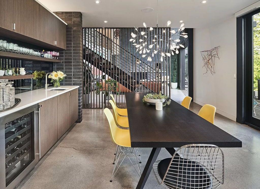 The Home in Portland is a true modern masterpiece designed by Craig Wollen, now available for sale. This home located at 4112 SW Greenhills Way, Portland, Oregon