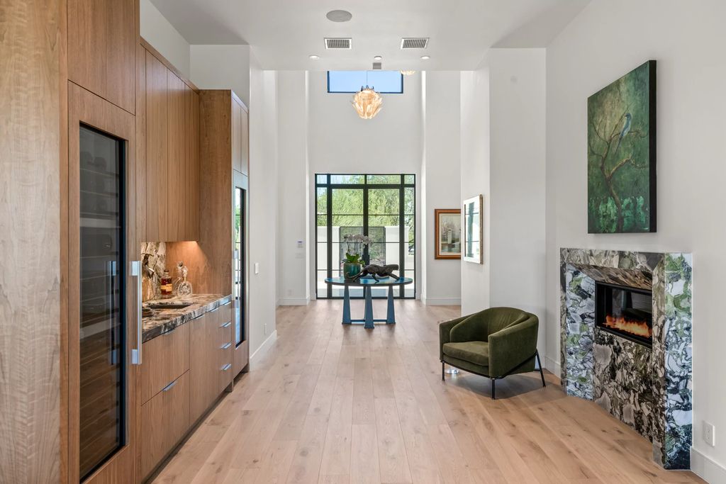 The Home in Las Vegas, a dramatic custom masterpiece with panoramic Red Rock Conservation views defines modern sophistication with sleek timeless finishes is now available for sale. This house located at 74 Meadowhawk Ln, Las Vegas, Nevada