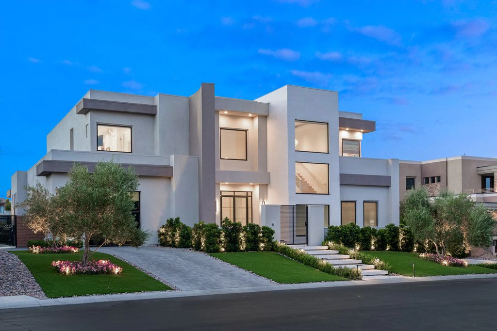 The Home in Las Vegas, a dramatic custom masterpiece with panoramic Red Rock Conservation views defines modern sophistication with sleek timeless finishes is now available for sale. This house located at 74 Meadowhawk Ln, Las Vegas, Nevada