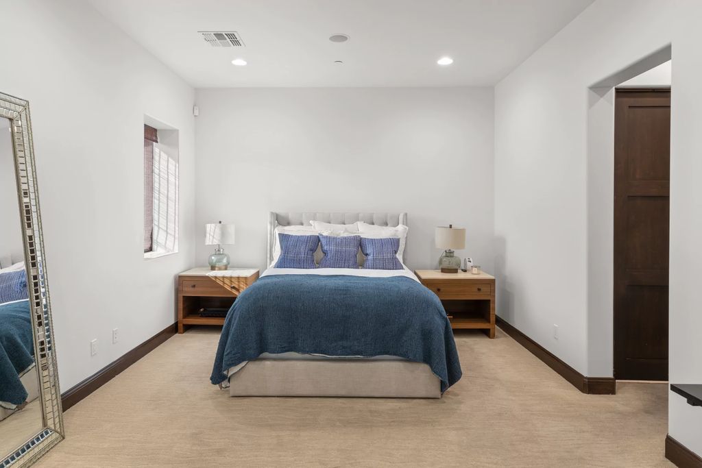 The Henderson Home, a newly renovated double-gated residence spotlights high ceilings, curved staircases, an open floor plan and an amazing outdoor area is now available for sale. This home located at 578 Lairmont Pl, Henderson, Nevada
