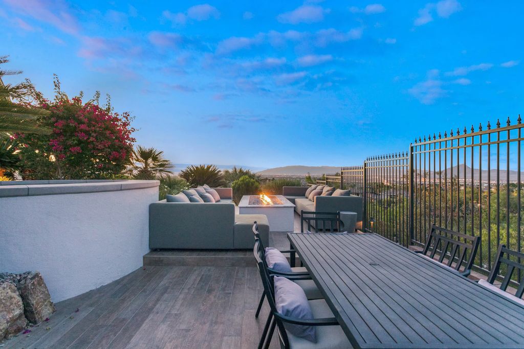 The Henderson Home, a newly renovated double-gated residence spotlights high ceilings, curved staircases, an open floor plan and an amazing outdoor area is now available for sale. This home located at 578 Lairmont Pl, Henderson, Nevada