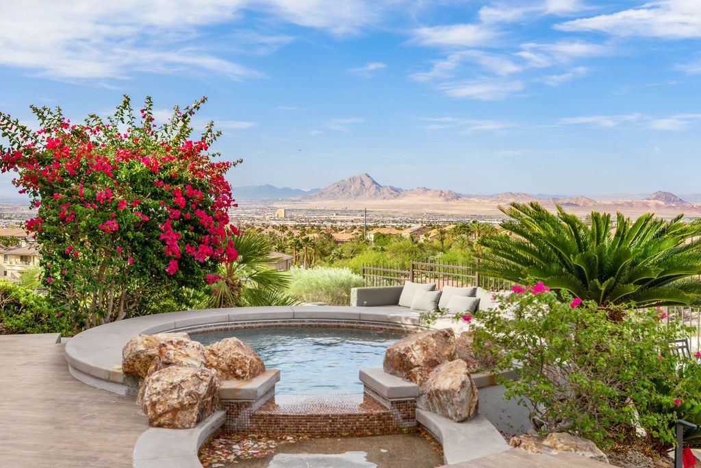 The Henderson Home, a newly renovated double-gated residence spotlights high ceilings, curved staircases, an open floor plan and an amazing outdoor area is now available for sale. This home located at 578 Lairmont Pl, Henderson, Nevada