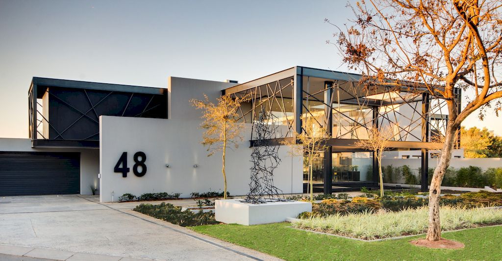 House Ber for Open Plan Airy Spaces by Nico van der Meulen Architects 7