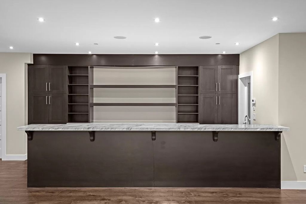 The Estate in West Vancouver is a stunning contemporary south-facing home with ultra-luxury now available for sale. This home located at 735 Southborough Dr, West Vancouver, BC V7S 1N1, Canada