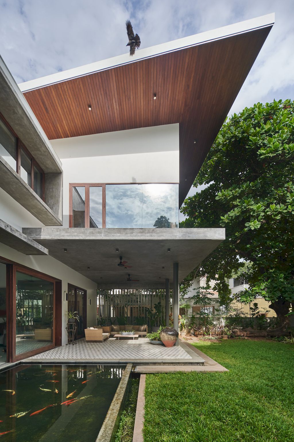 Raintree House a climate responsive Chennai home by Khosla Associates 8